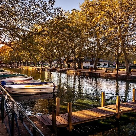 Golden Beach Parking Proche Du Lac Annecy Zewnętrze zdjęcie